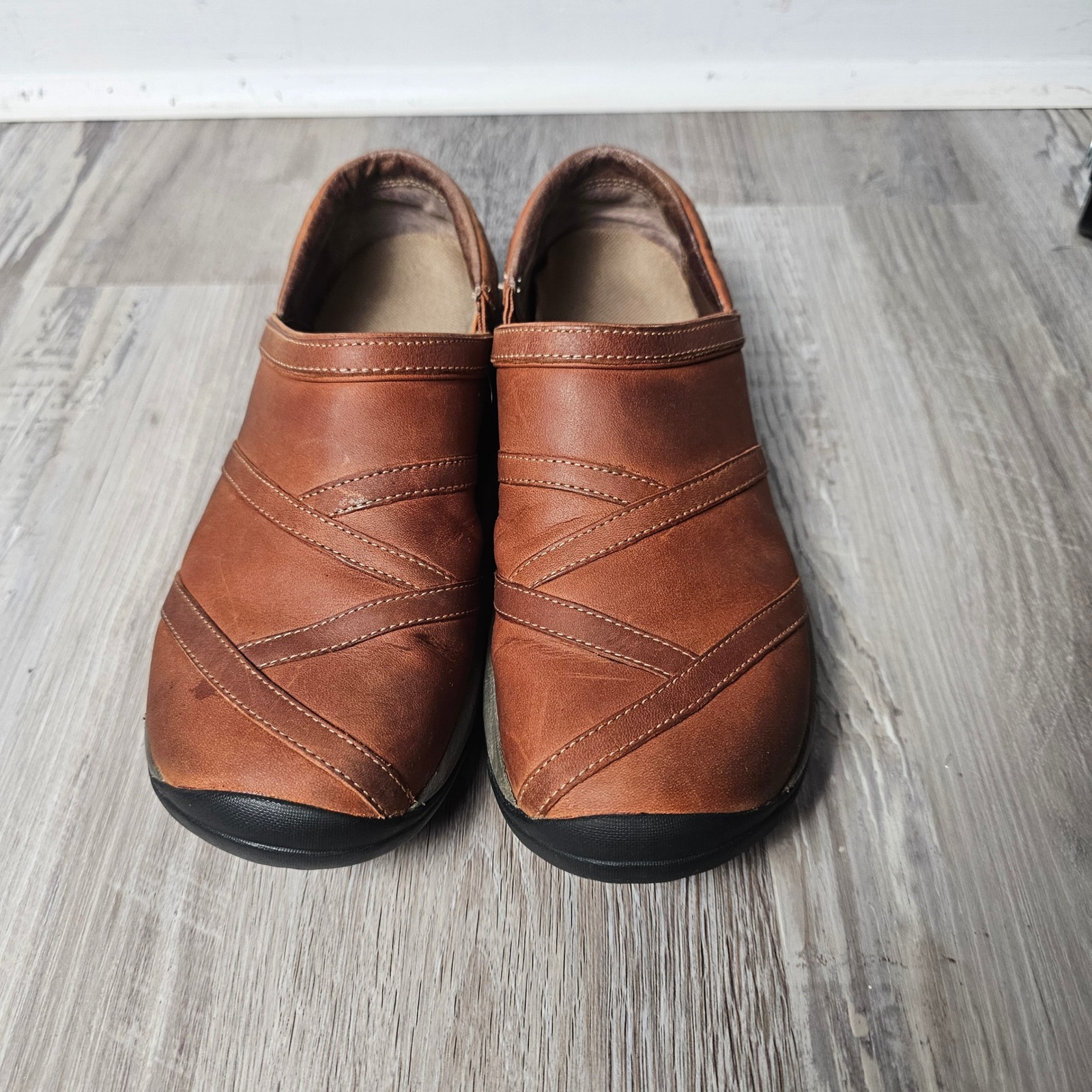 Merrell Encore Leather Clogs Women 9 Dune Brown Slip On Air Cushion Mules Travel